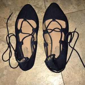 Shoe